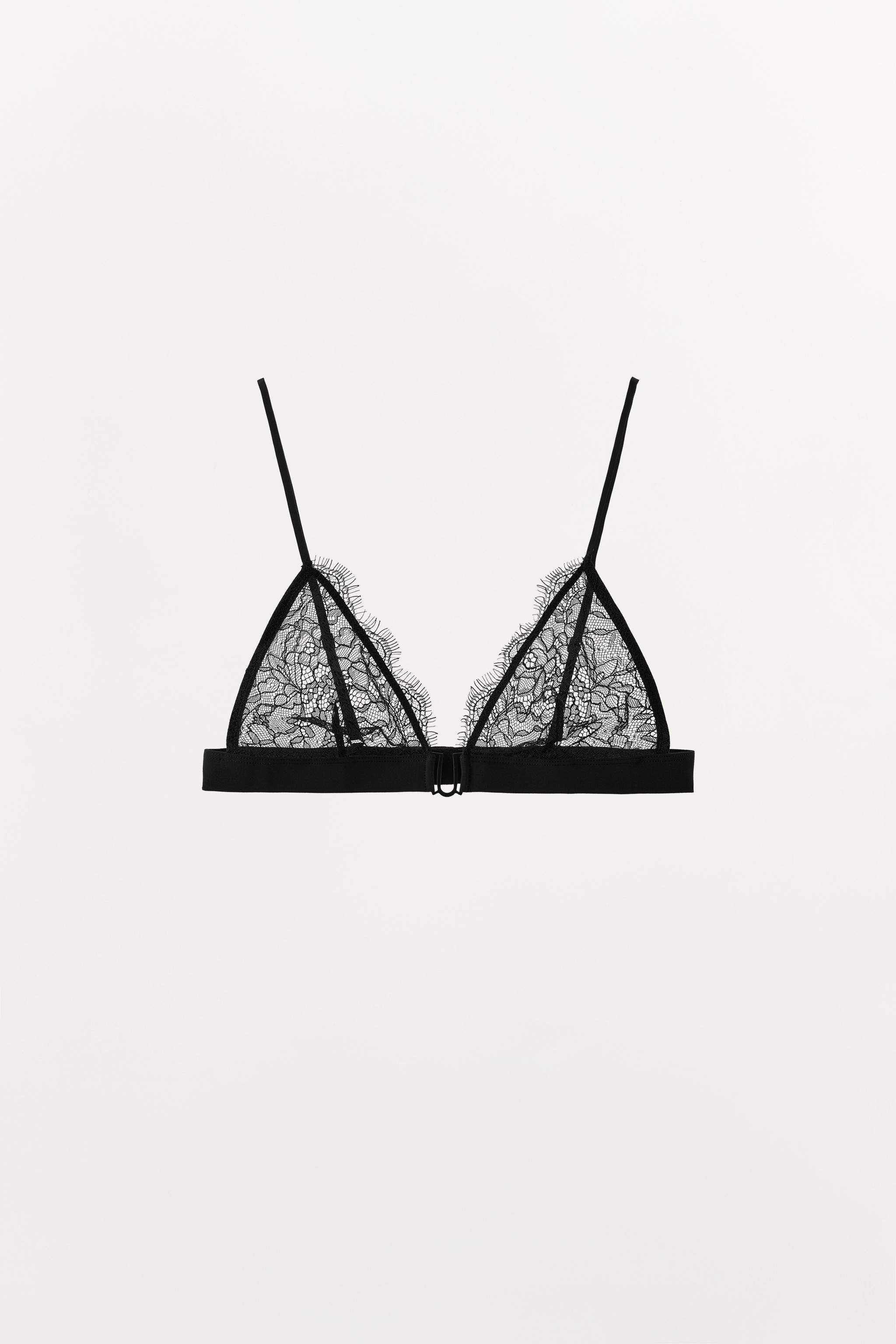 LACE BRA WITH METALLIC DETAIL